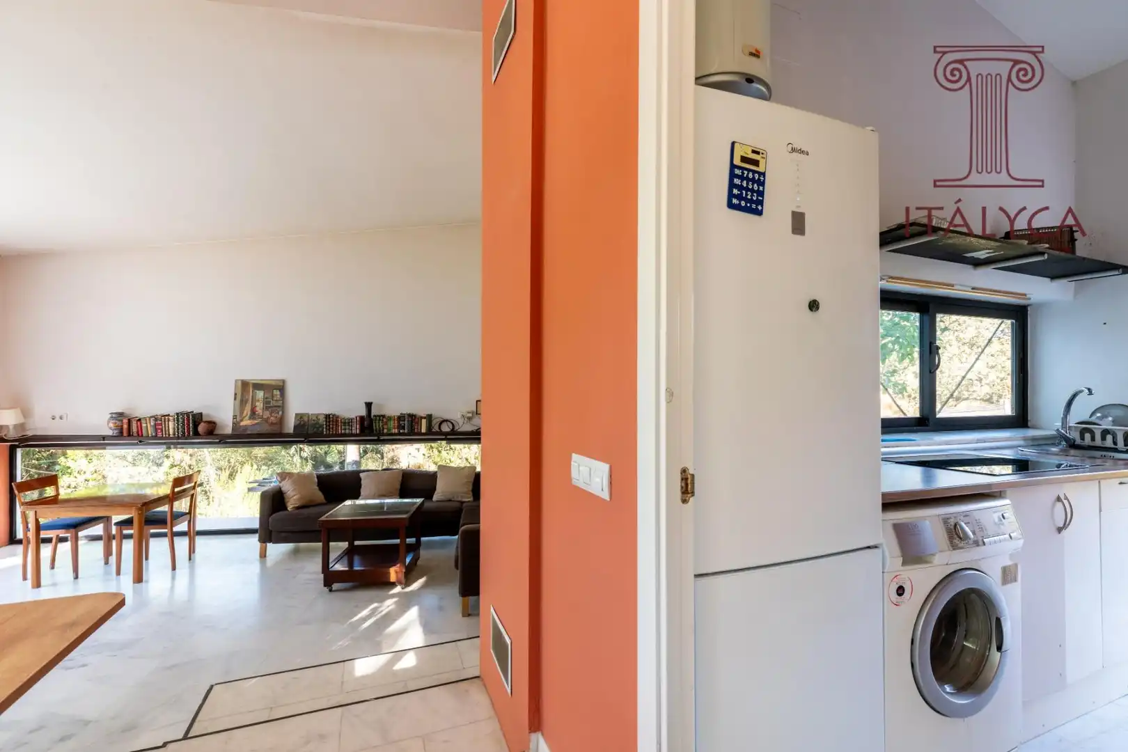 Houses for sale in El Castillo de las Guardas  with Private garden, Terrace and Community pool