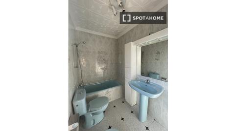 Foto 4 de Apartament per a compartir a Urbanizaciones, Granada