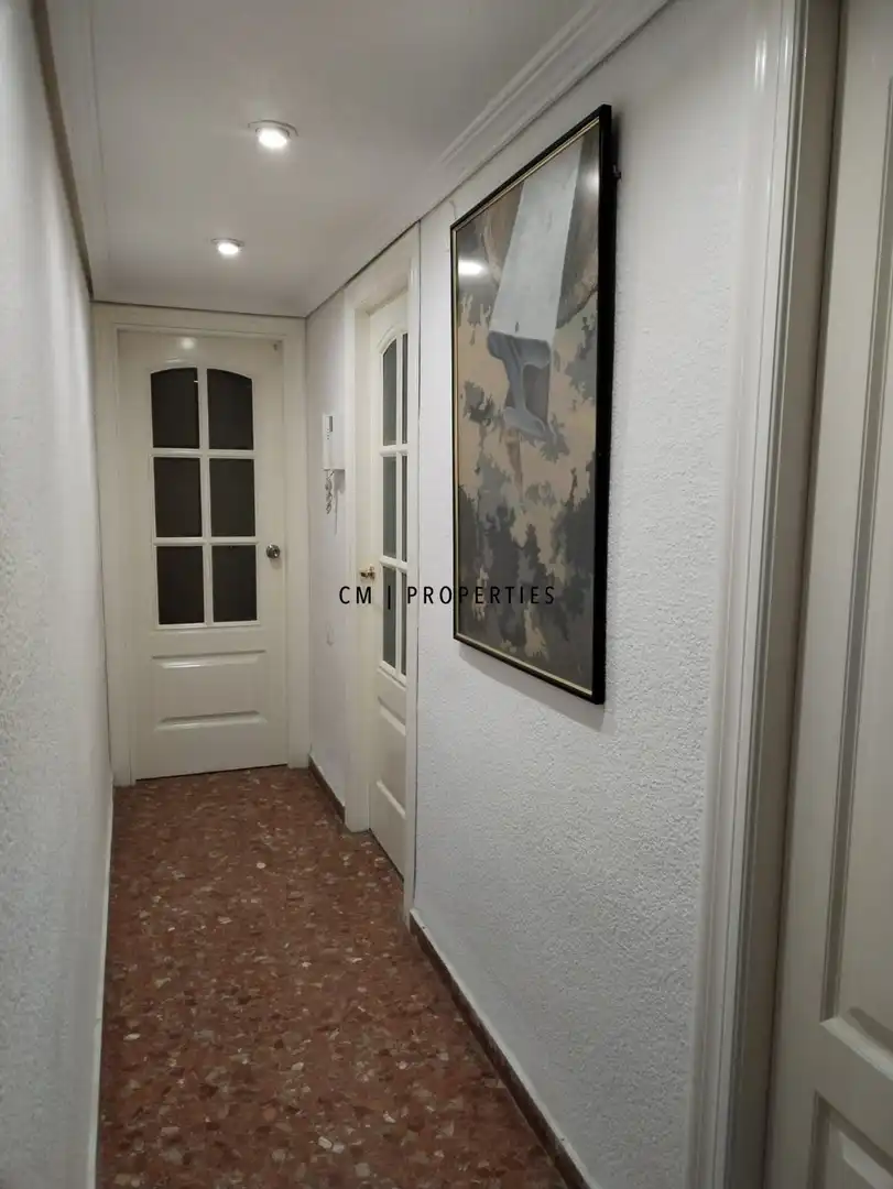 Wohnung zur untervermieten in Valencia mit Klimaanlage, Heizung und Möbliert