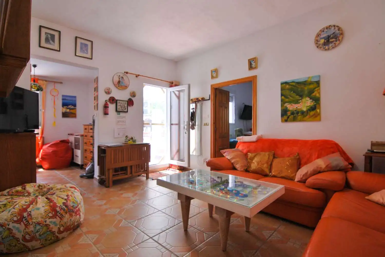 Living room of Country homes for sale in Vélez de Benaudalla  with Terrace, Storage room and Swimming Pool