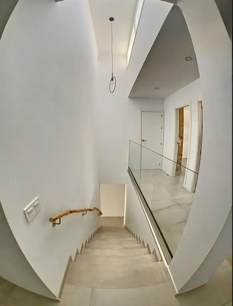 Casa o xalet en venda en Cuevas de San Marcos amb Aire condicionat, Calefacció i Jardí privat