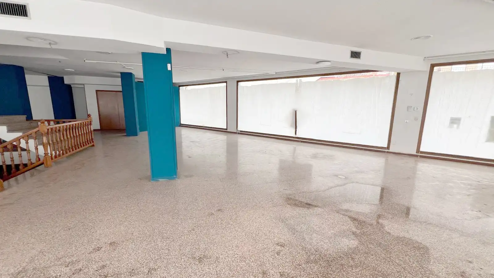 Local comercial en venda a Avenida de la Libertad, imagen 7