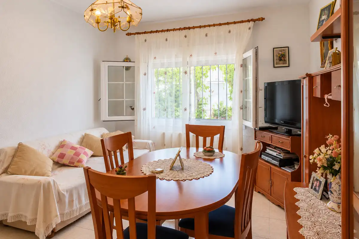 Casa aparellada en venda a Calle del Olivar
