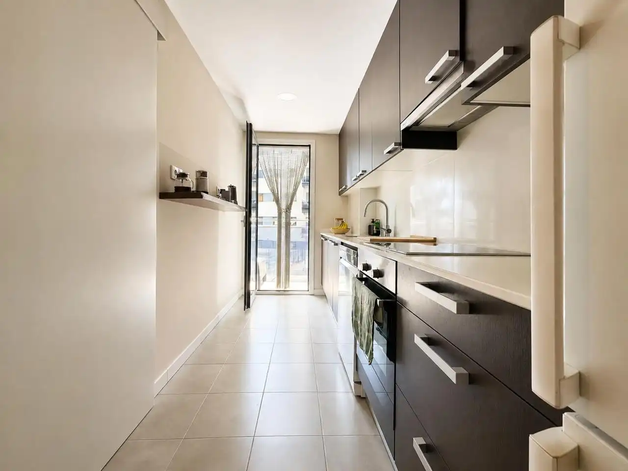 Küche von Wohnung zum Verkauf in Badalona mit Klimaanlage, Heizung und Terrasse