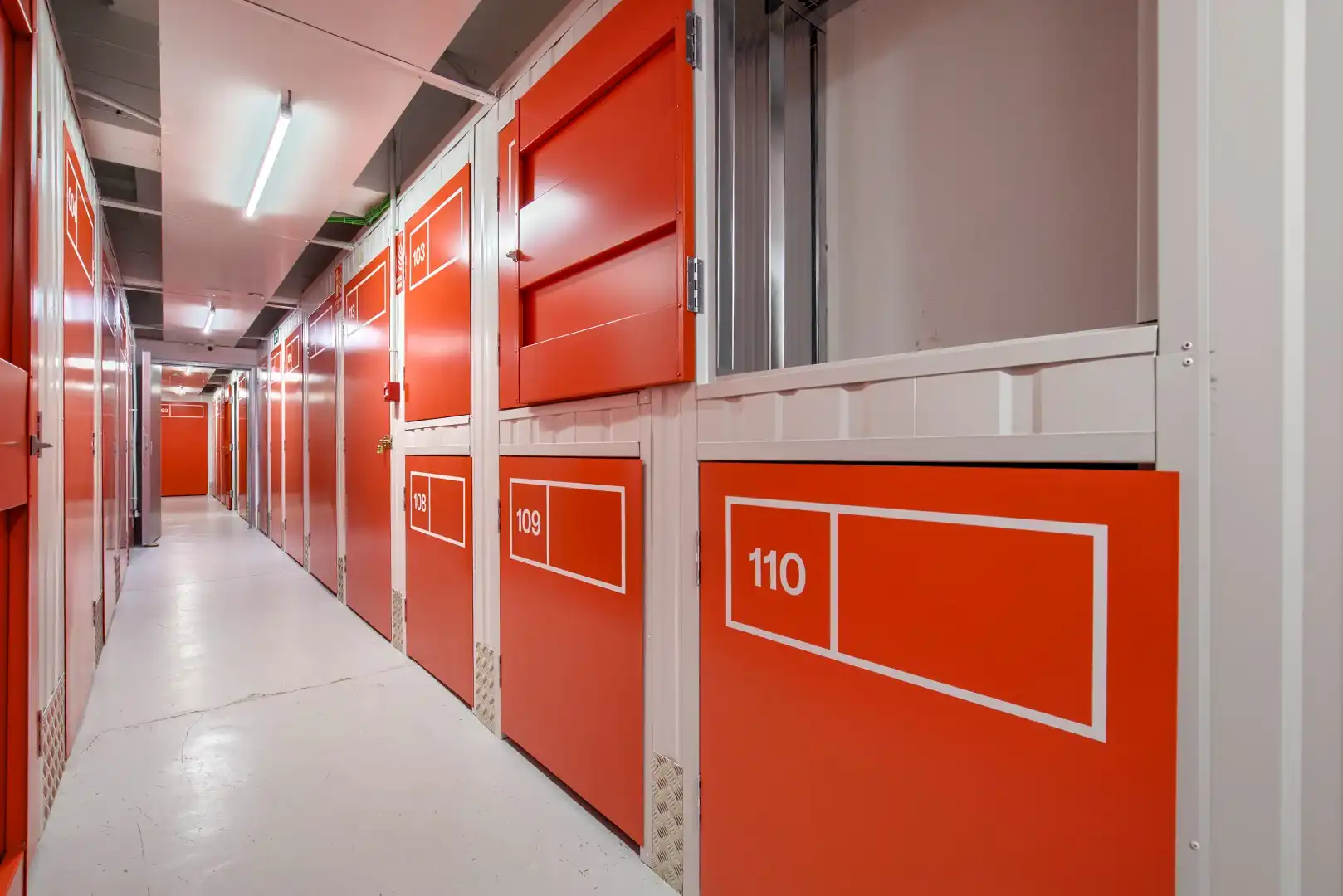 Storage room for rent in Madrid  with Alarm