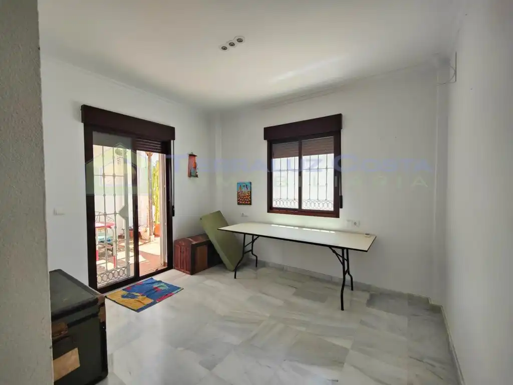Planta baja en venta en Lepe con Aire acondicionado y Amueblado