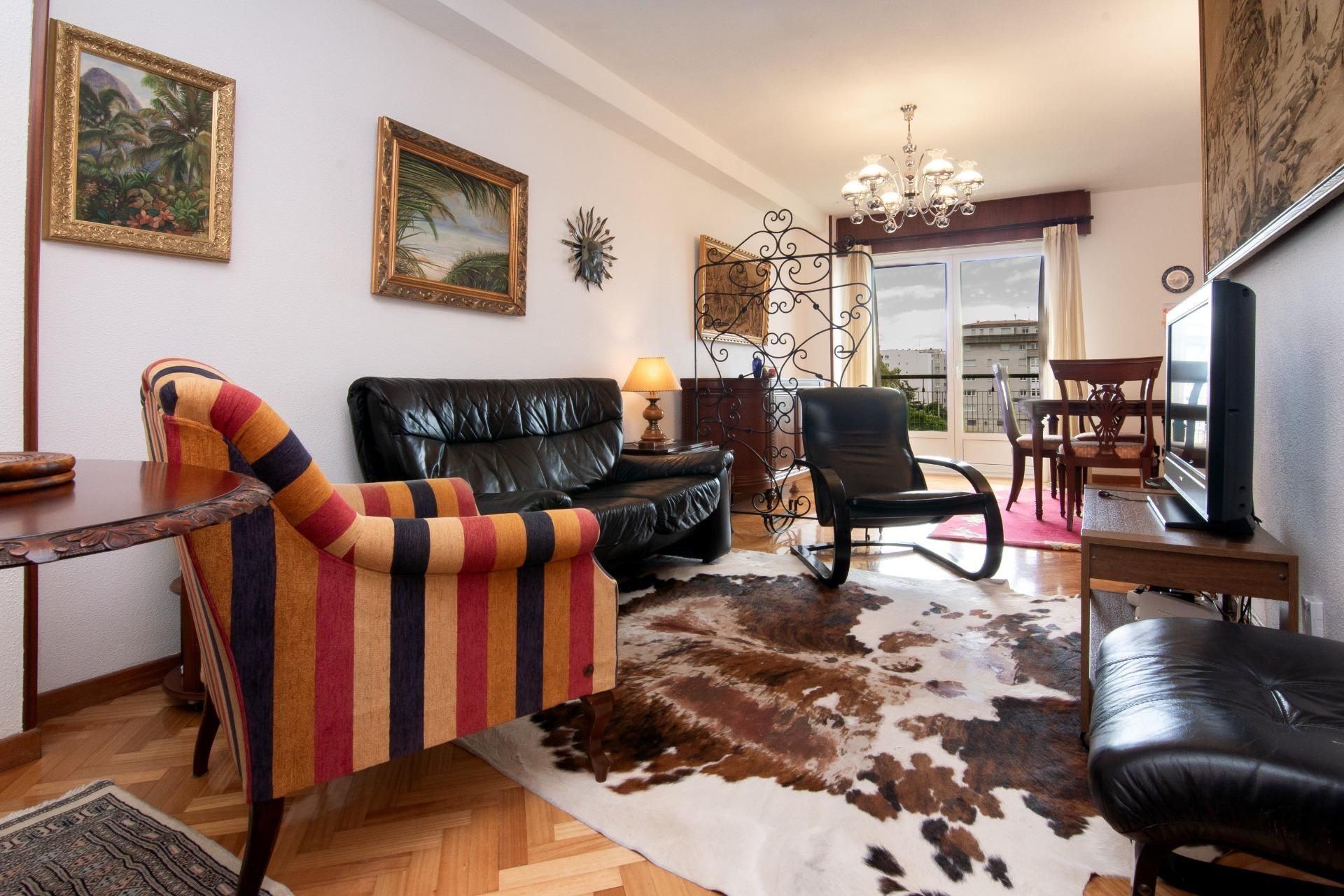 Sala d'estar de Dúplex en venda en A Coruña Capital  amb Calefacció, Parquet i Traster