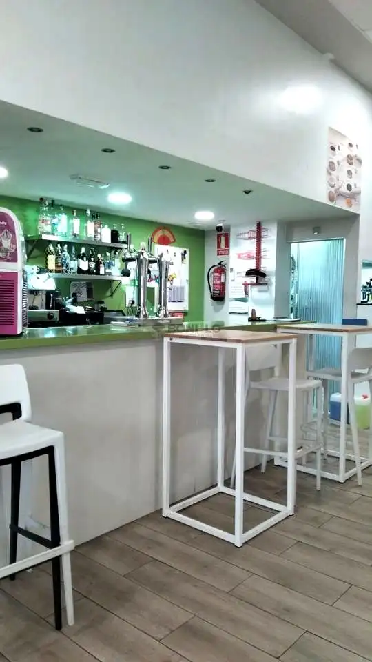 Local de alquiler en Teruel con Aire acondicionado y Amueblado