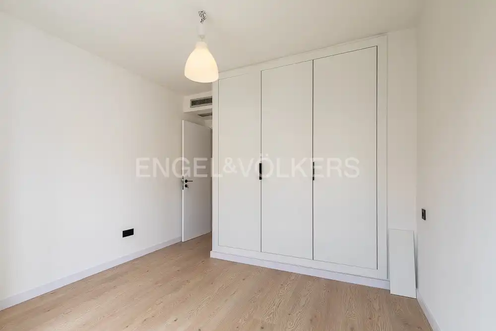 Habitación de Ático de alquiler en Valencia con Aire acondicionado, Calefacción y Se aceptan mascotas