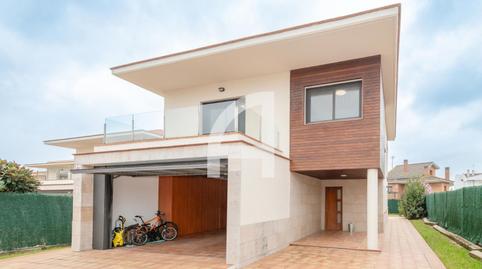 Foto 3 de Casa o chalet en venta en Carrer Miquel Marti Pol, Sant Julià de Ramis, Girona