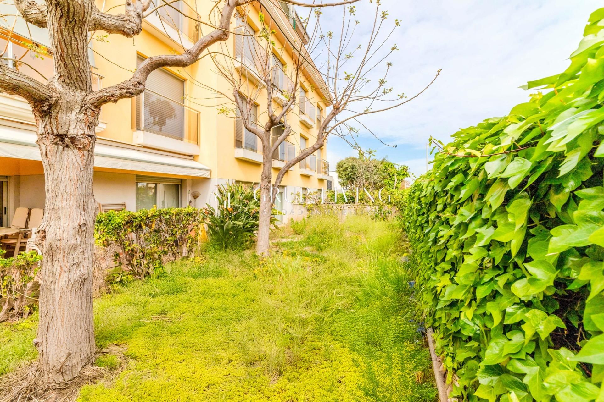 Exterior view of Flat for sale in Cubelles  with Air Conditioner, Heating and Terrace