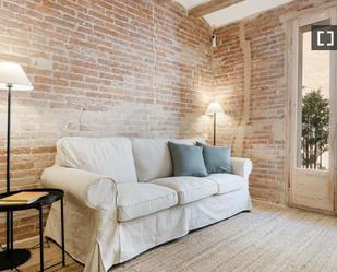 Living room of Flat to rent in  Barcelona Capital  with Air Conditioner, Heating and Furnished