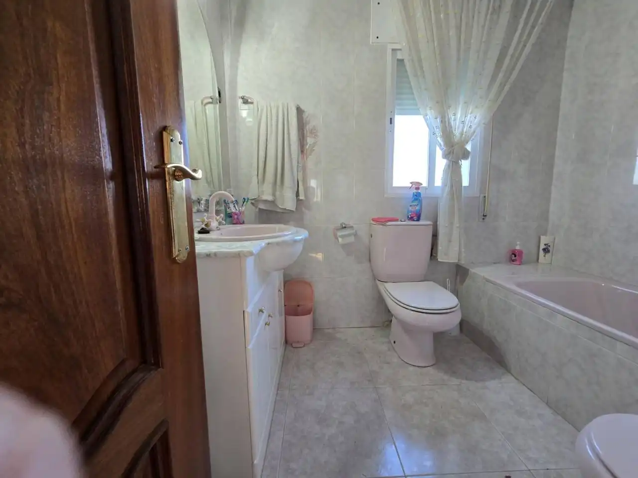 Bany de Casa o xalet en venda en Pioz amb Calefacció, Jardí privat i Terrassa
