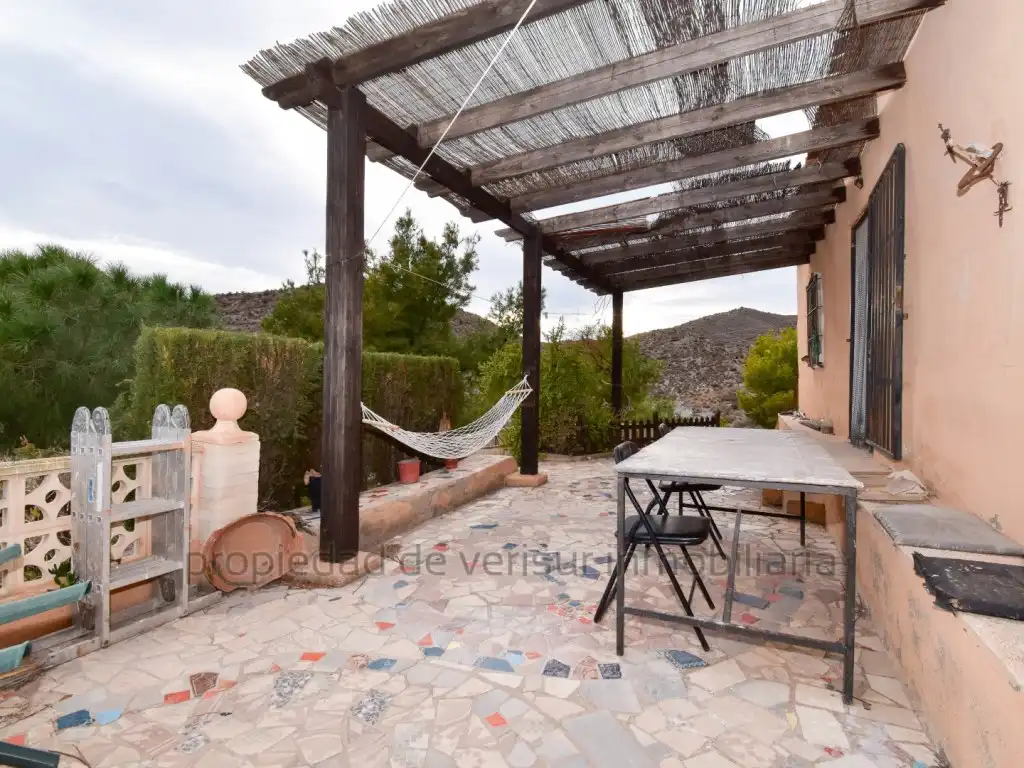 Casa rústica amb jardí en venda a Tébar - Los Arejos, imagen 4