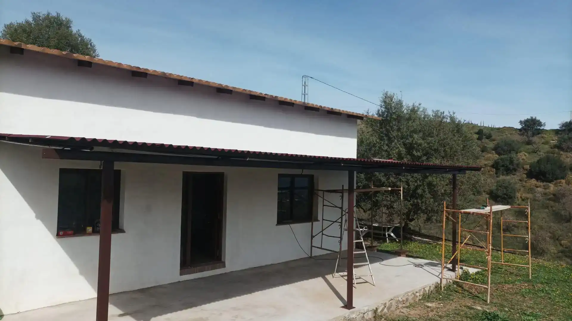 Vista exterior de Casa adosada en venta en Almáchar