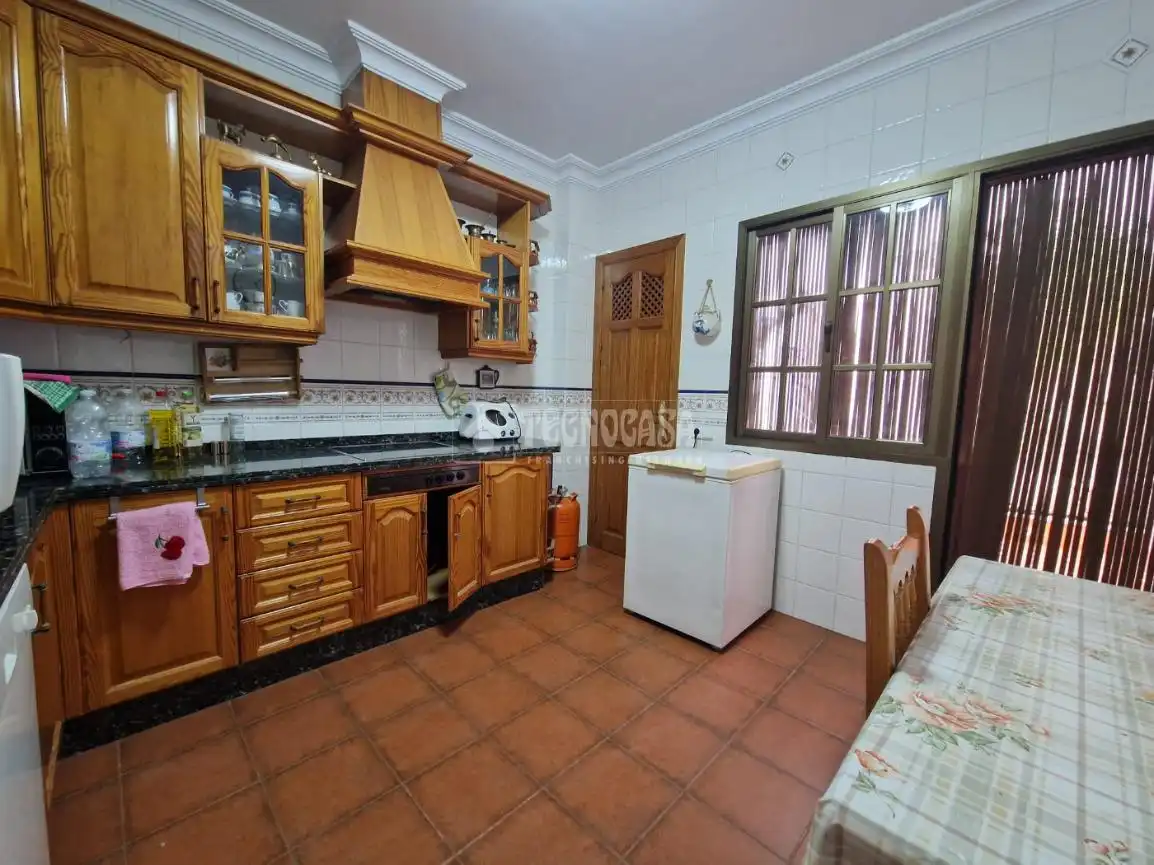 Cocina de Casa adosada en venta en Osuna con Aire acondicionado y Terraza