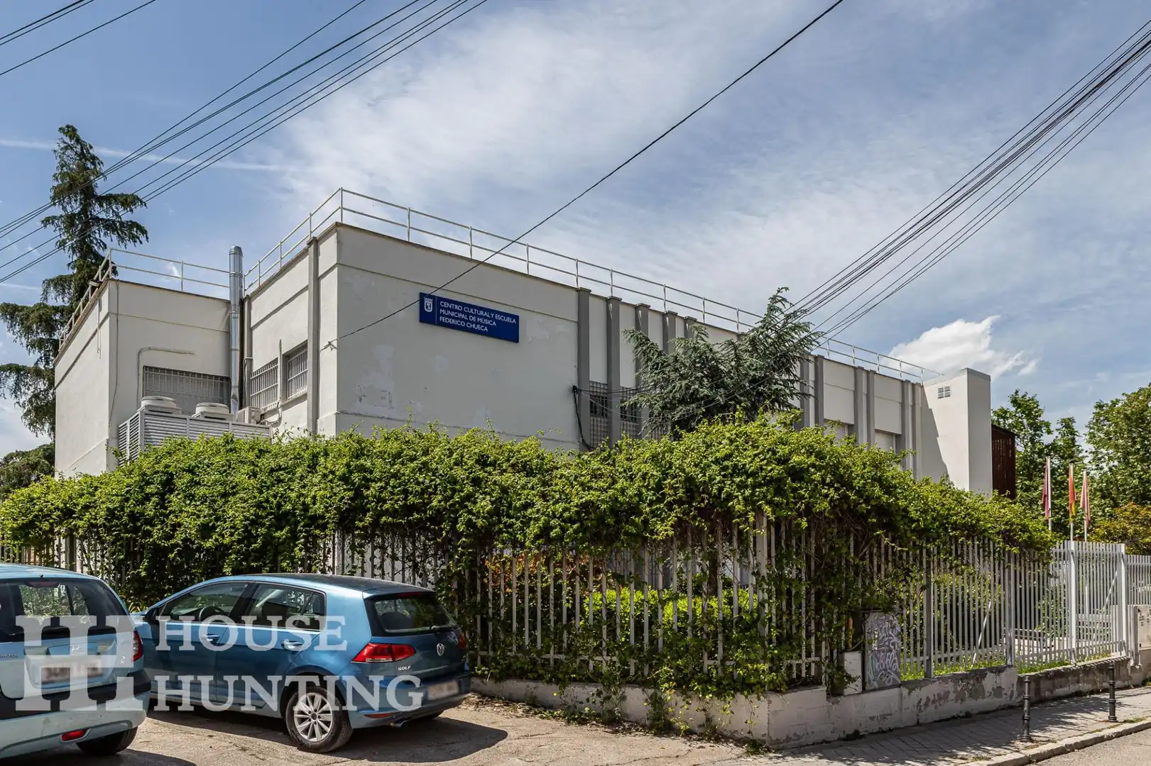 Vista exterior de Piso en venta en Madrid con Calefacción