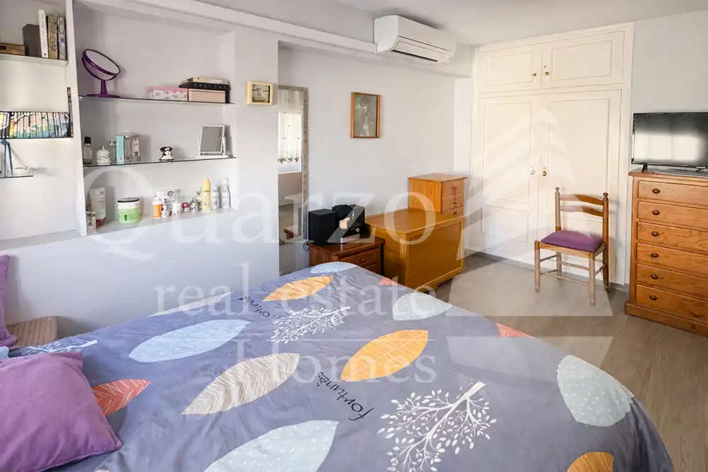 Habitación de Apartamento en venta en Gandia con Calefacción, Terraza y Amueblado