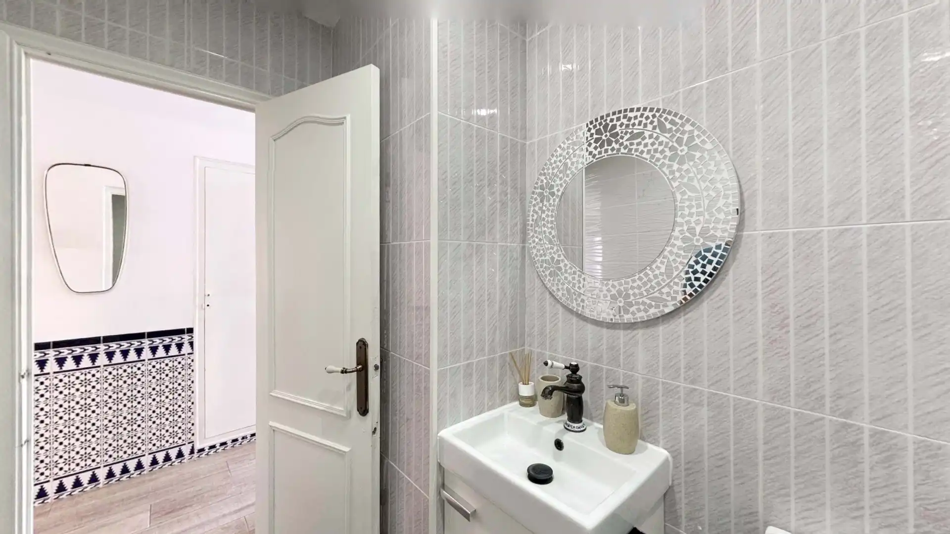 Baño de Piso en venta en Salou con Aire acondicionado, Calefacción y Terraza