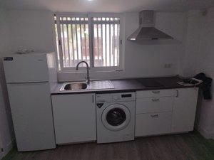 Kitchen of Study to rent in Benalmádena  with Air Conditioner, Furnished and Washing machine