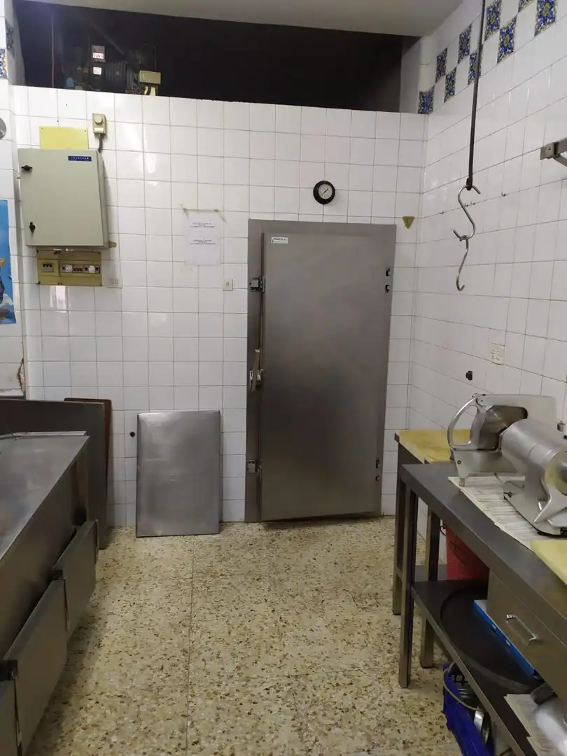 Local comercial en venda a Centro, imagen 4