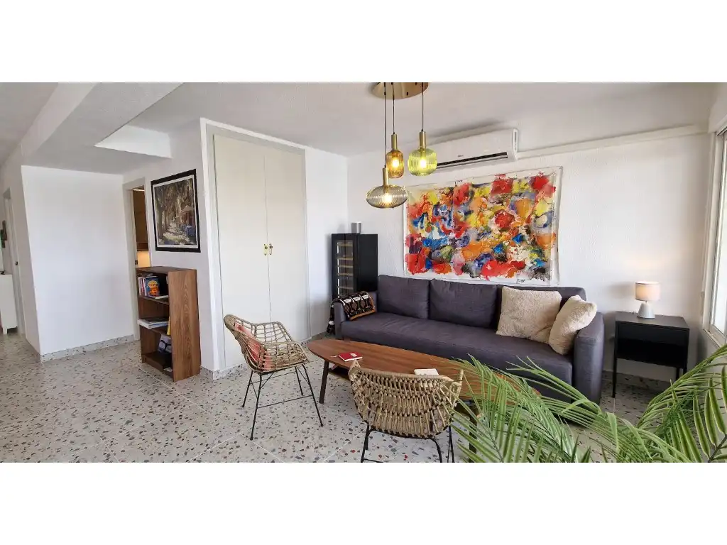 Apartment with terrace for sale in Avenida Doctor Mariano Ruiz Canov, imagen 2