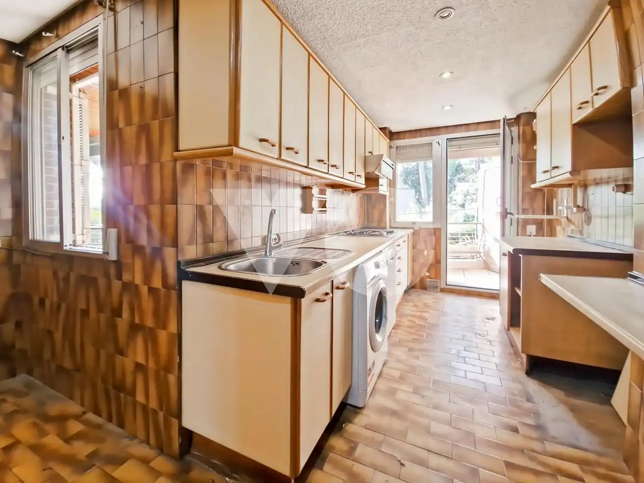 Cocina de Planta baja en venta en Madrid con Aire acondicionado, Calefacción y Parquet