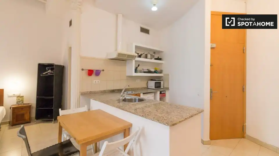 Flat to rent in Ciutat Vella, imagen 4