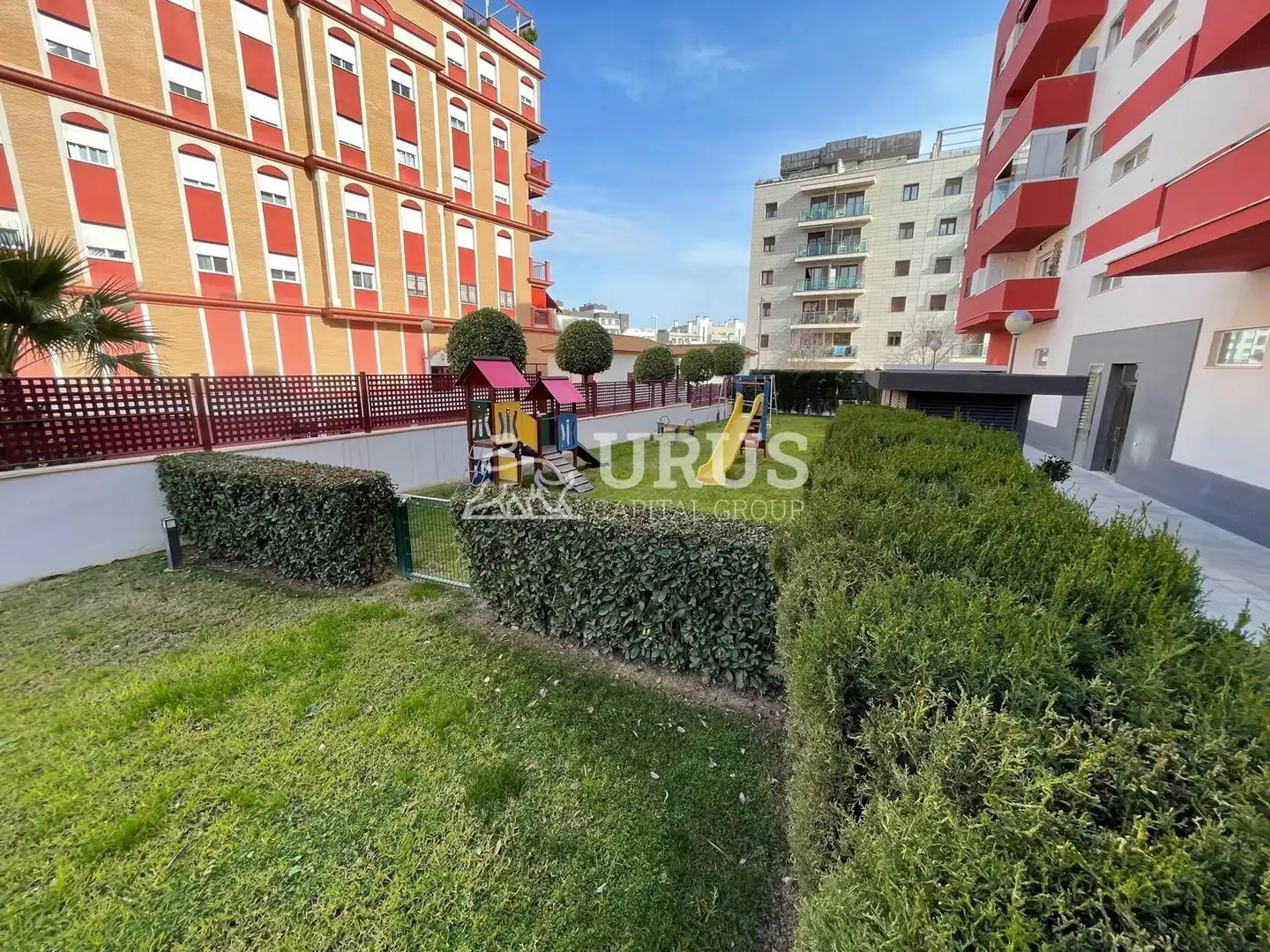 Vista exterior de Pis en venda en Córdoba amb Aire condicionat, Traster i Piscina comunitària