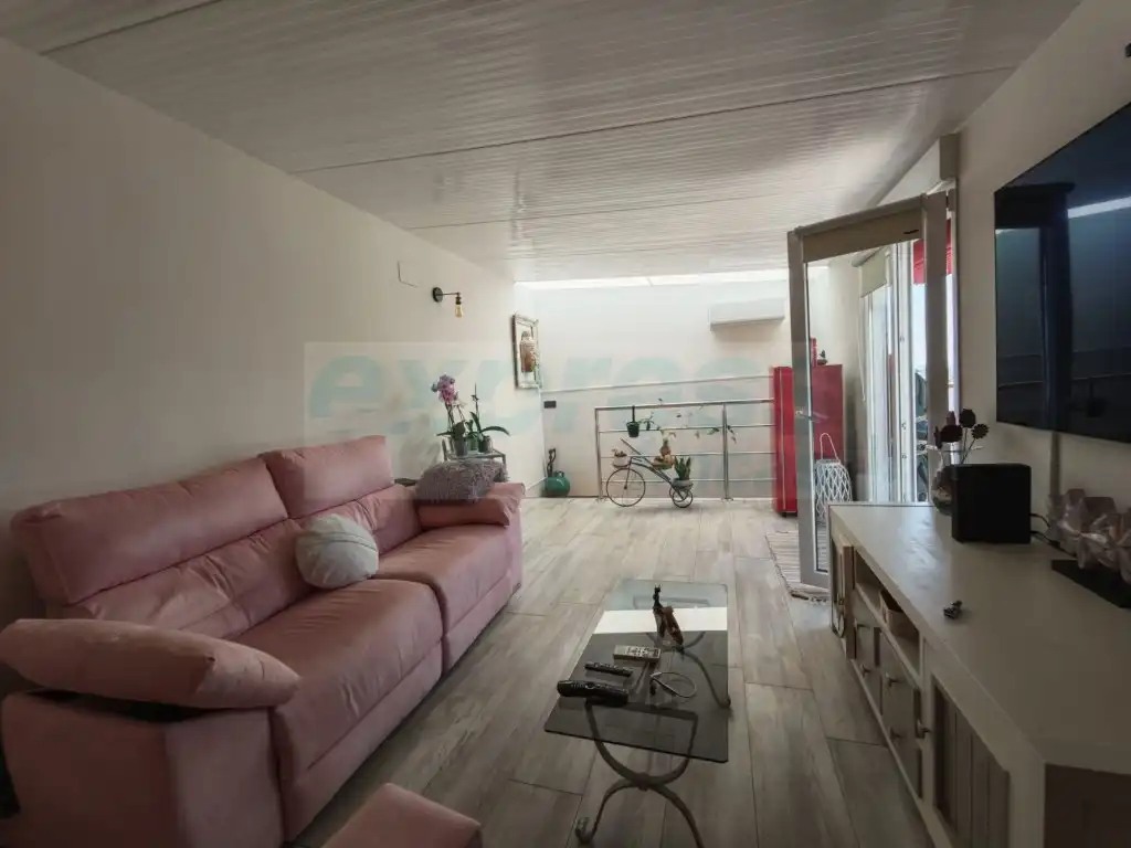 Sala de estar de Dúplex en venta en Palafolls con Aire acondicionado, Terraza y Horno