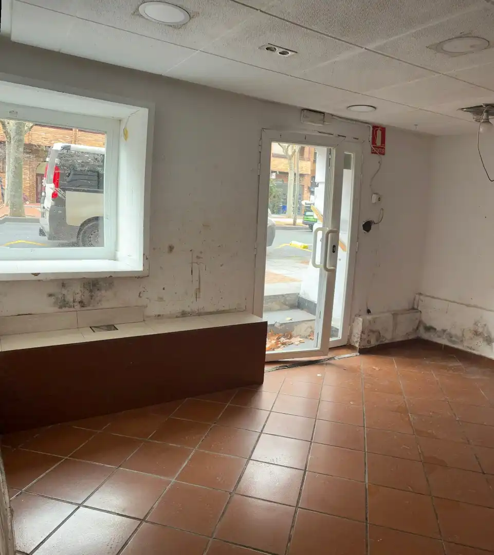 Local comercial en venta en Avenida de la Paz 38, imagen 15