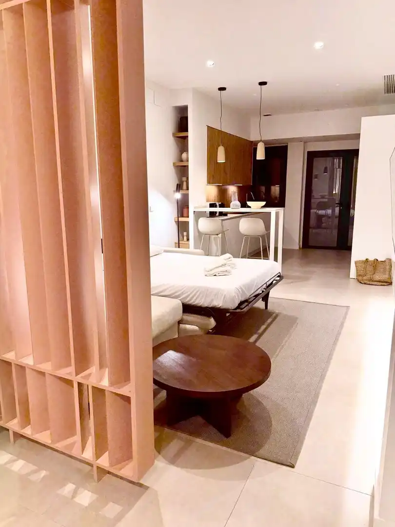 Habitación de Loft en venta en Sevilla con Aire acondicionado, Calefacción y Amueblado