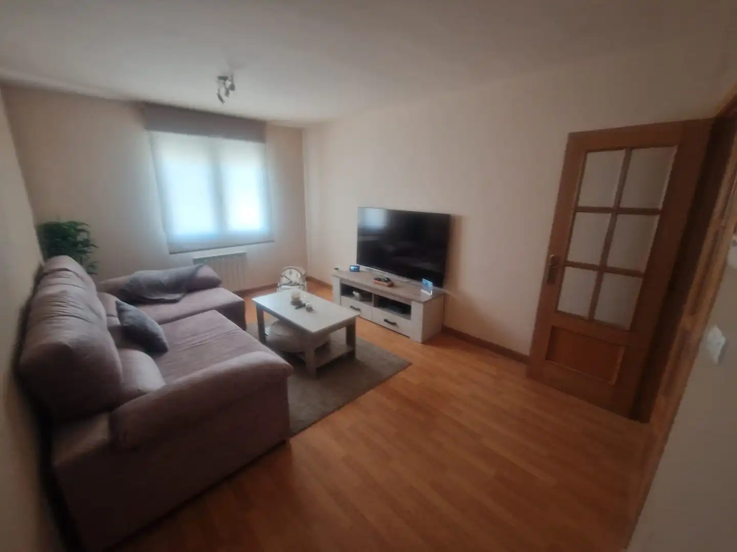 Sala de estar de Piso en venta en Villanubla con Calefacción, Parquet y Trastero