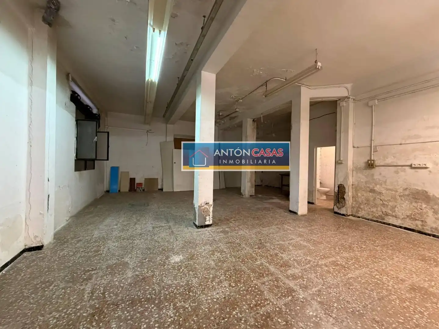 Business premises for sale in Plaza Castelar - Mercado Central, imagen 5