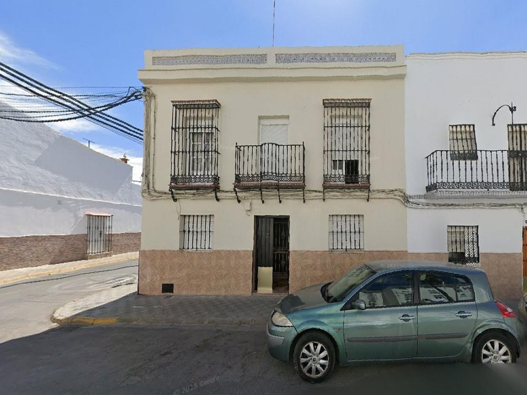 Exterior view of House or chalet for sale in Utrera