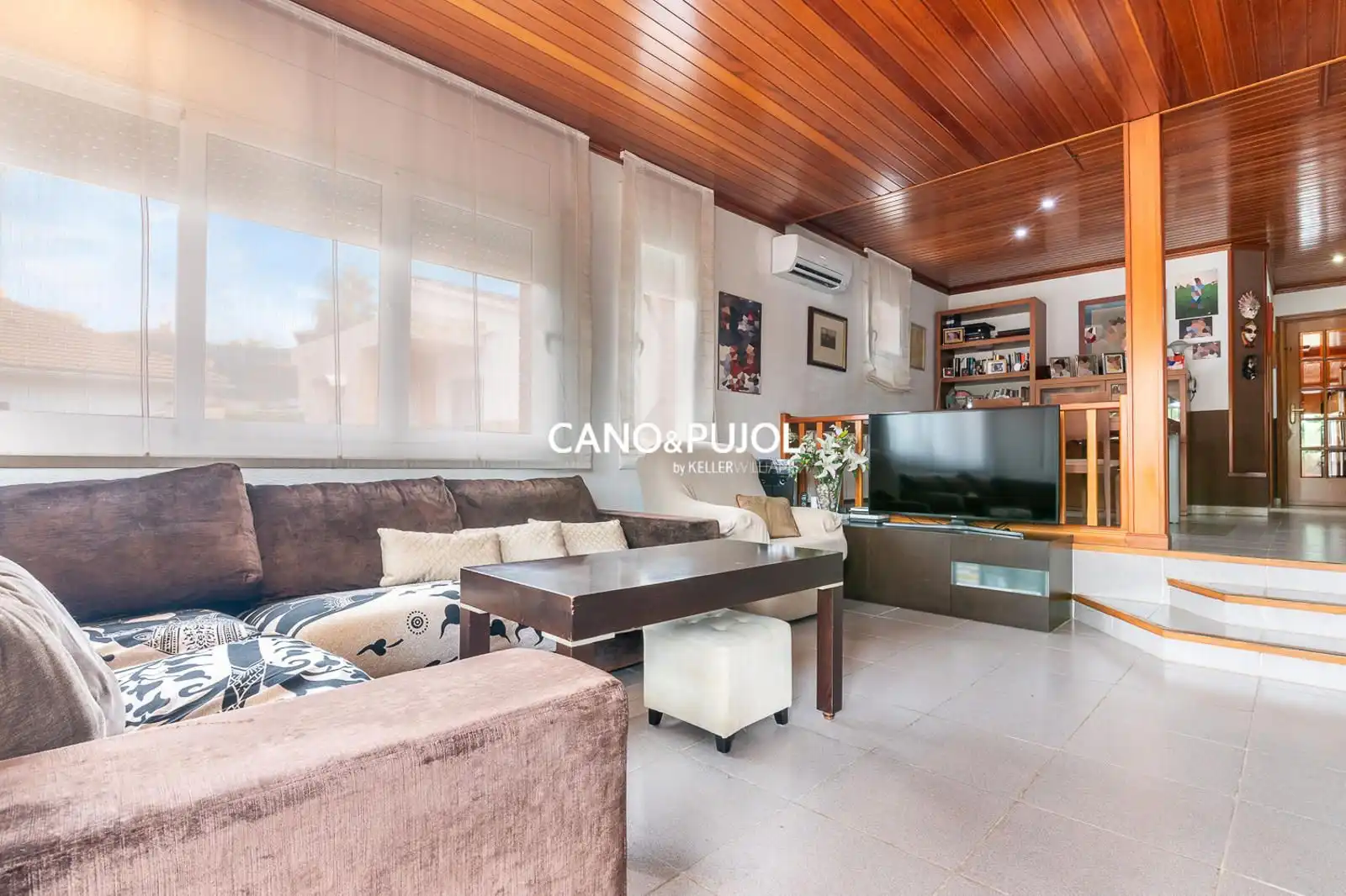 Sala de estar de Casa o chalet en venta en Terrassa con Aire acondicionado, Calefacción y Terraza