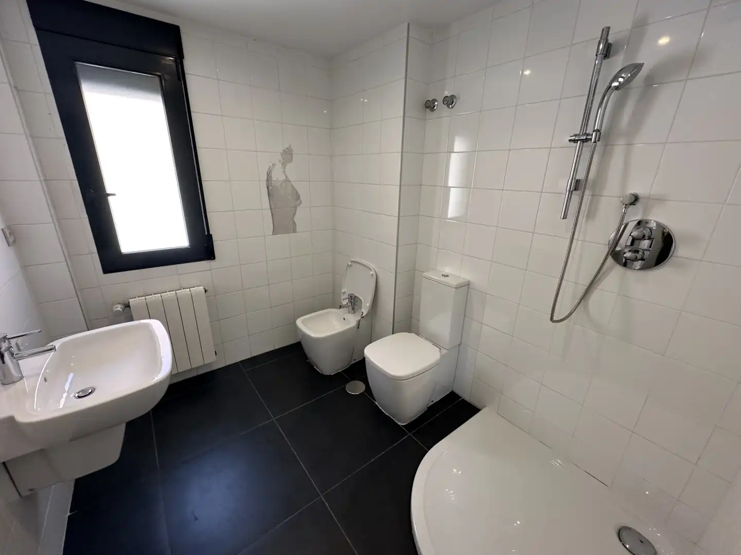 Baño de Casa o chalet en venta en Alicante / Alacant con Aire acondicionado, Jardín privado y Terraza