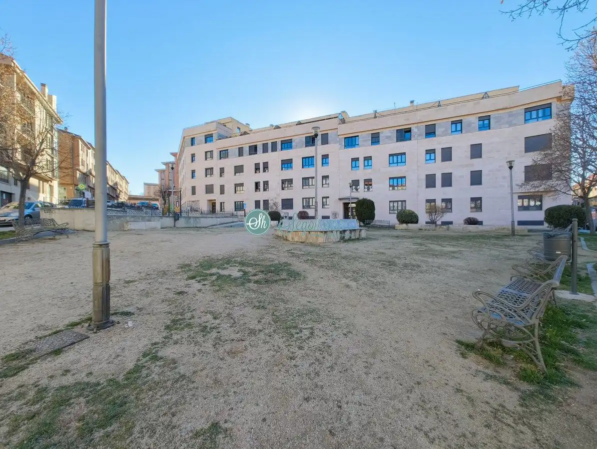 Exterior view of Flat for sale in Segovia  with Air Conditioner, Heating and Balcony