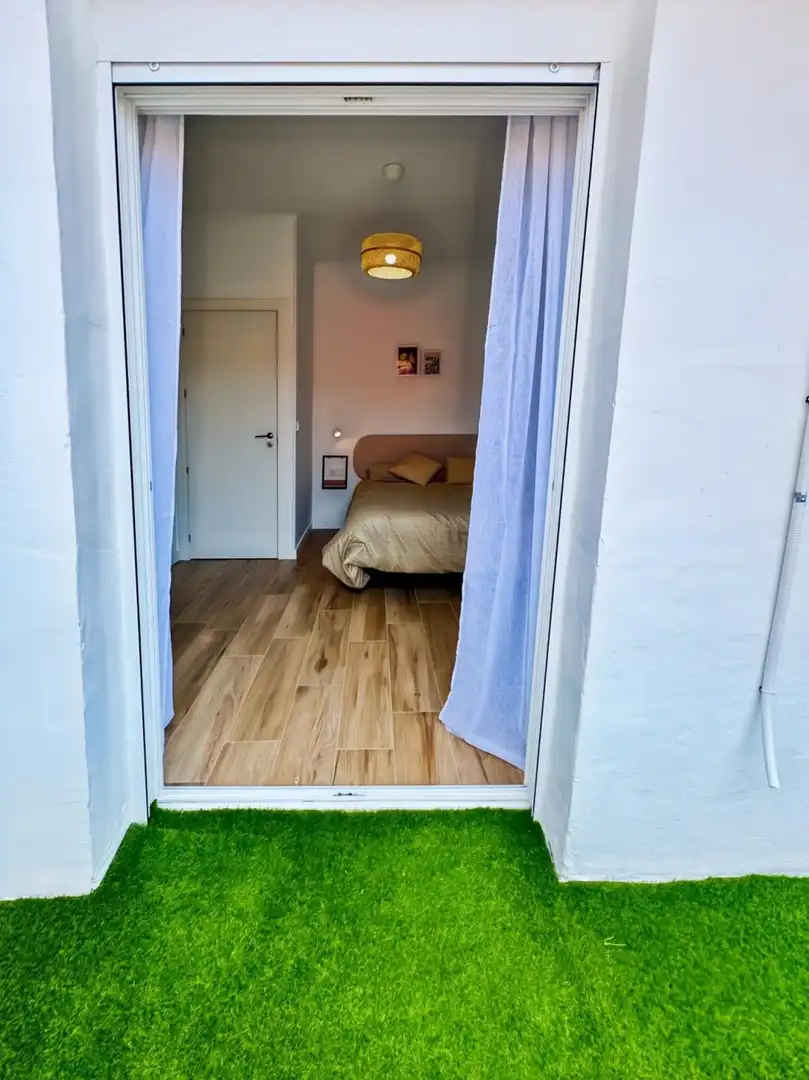 Bedroom of Flat for sale in Benidorm  with Heating, Furnished and Balcony
