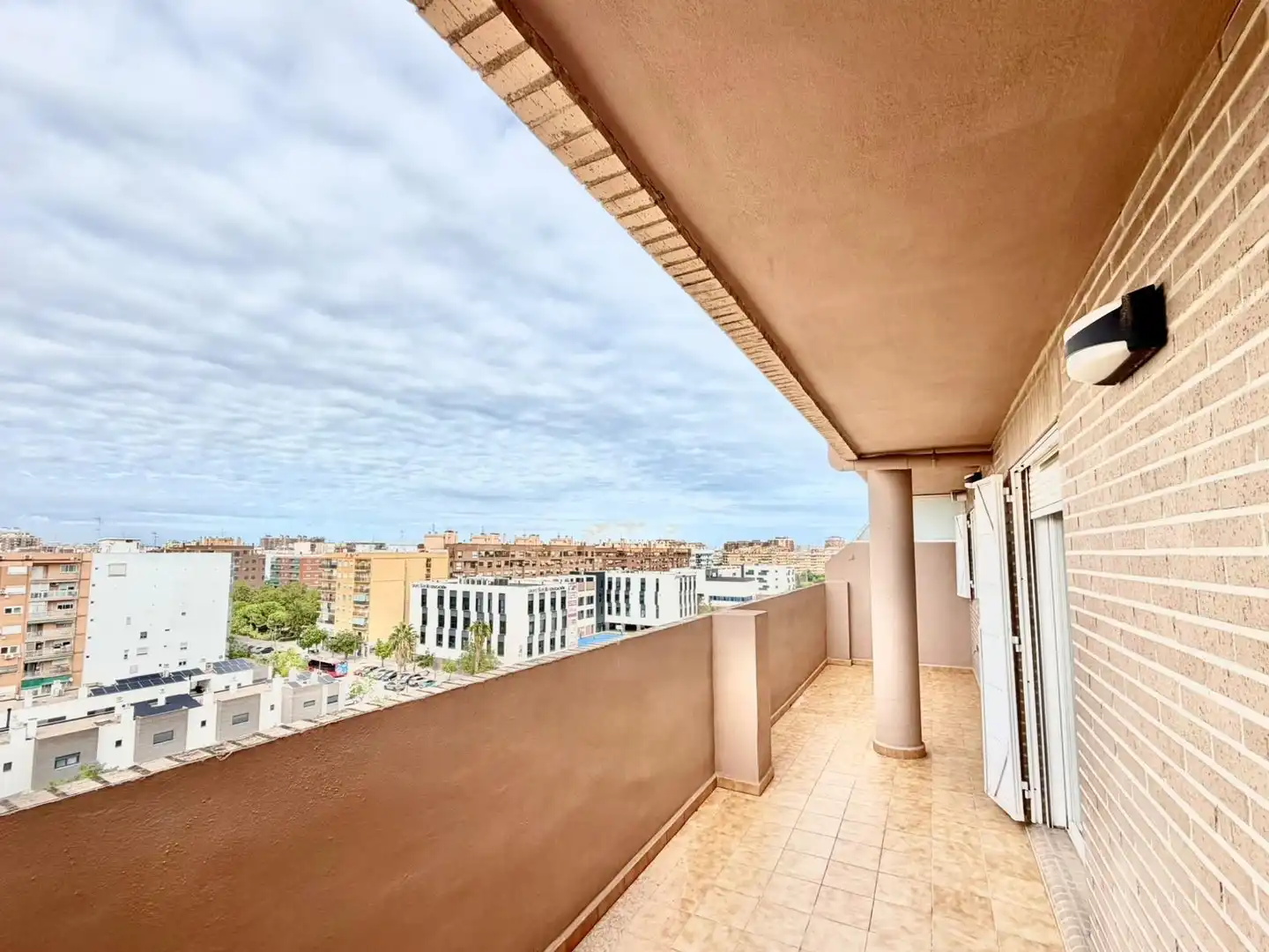 Terrassa de Àtic de lloguer en Valencia amb Aire condicionat, Calefacció i Terrassa