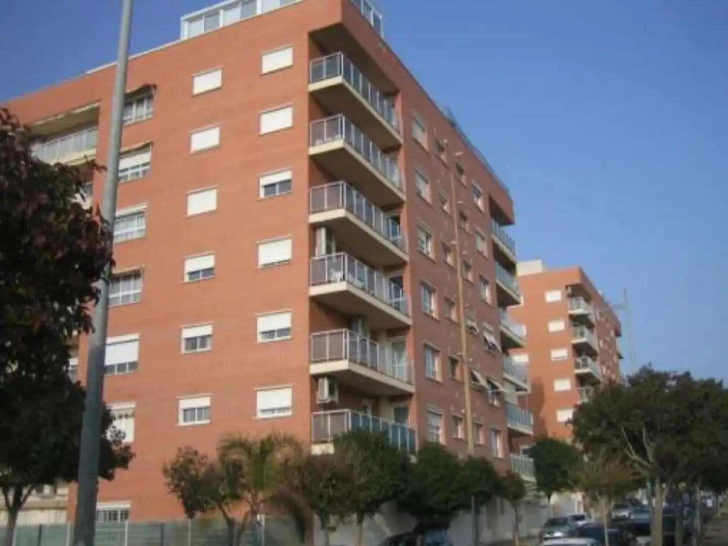 Vista exterior de Piso en venta en Paterna