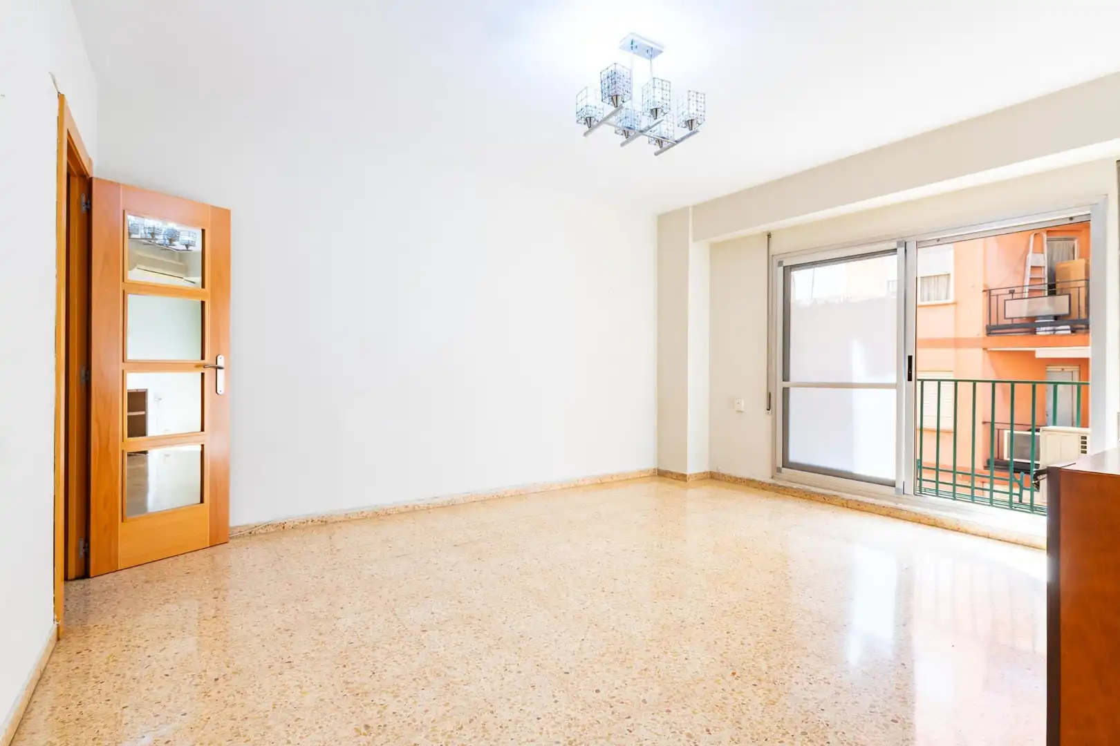 Flat with terrace for sale in Calle de Don Juan de Austria, imagen 7