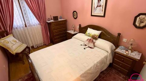 Foto 4 de Casa adosada de lloguer a Marqués de Santillana, Trobajo del Camino, León