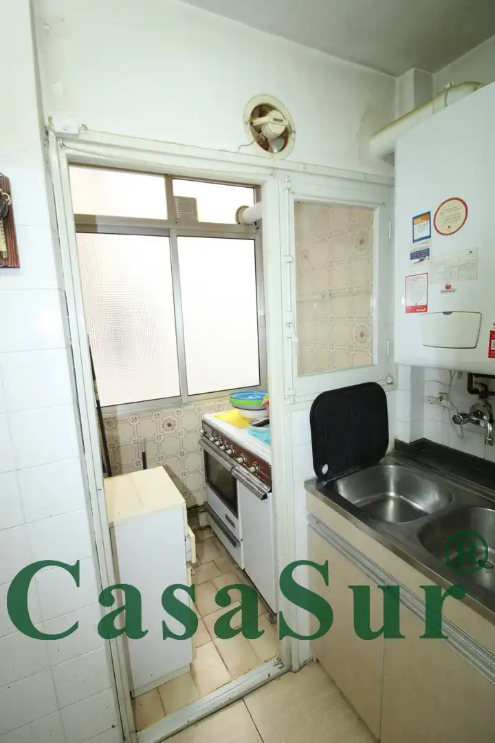 Küche von Wohnung zum Verkauf in Valladolid mit Heizung, Terrasse und Abstellraum