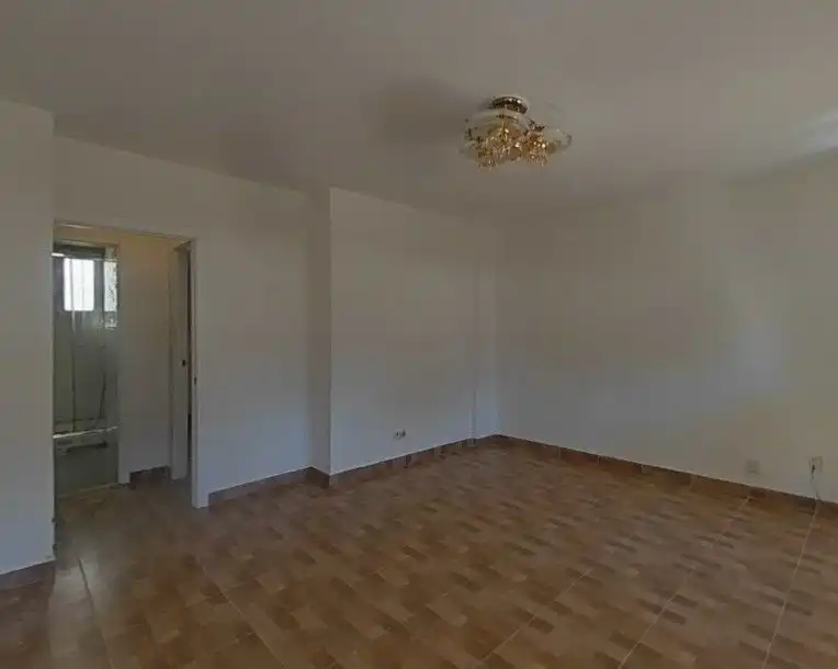 Sala de estar de Piso en venta en  Madrid Capital con Calefacción
