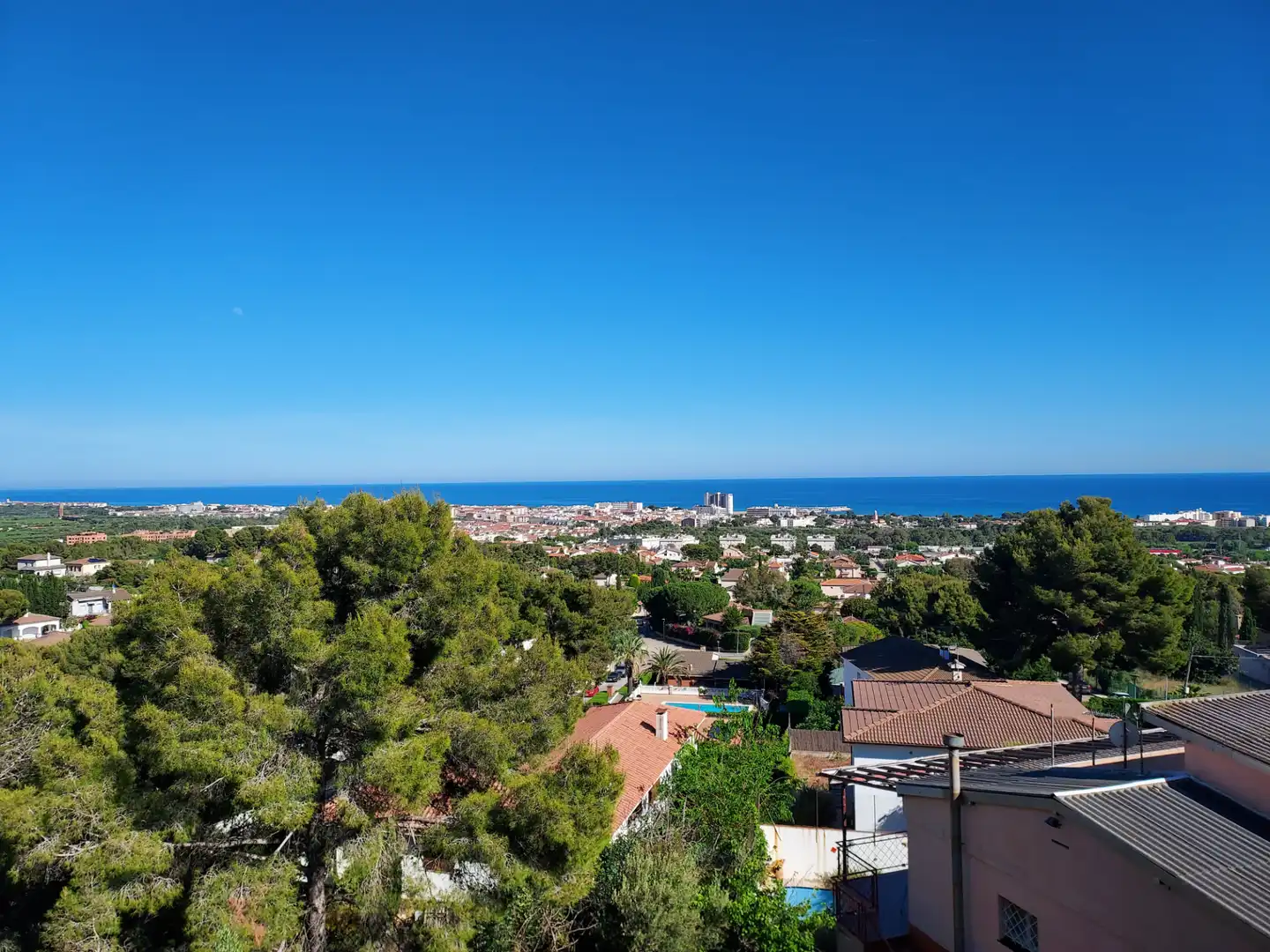Exterior view of Houses for sale in El Vendrell  with Private garden, Terrace and Storage room