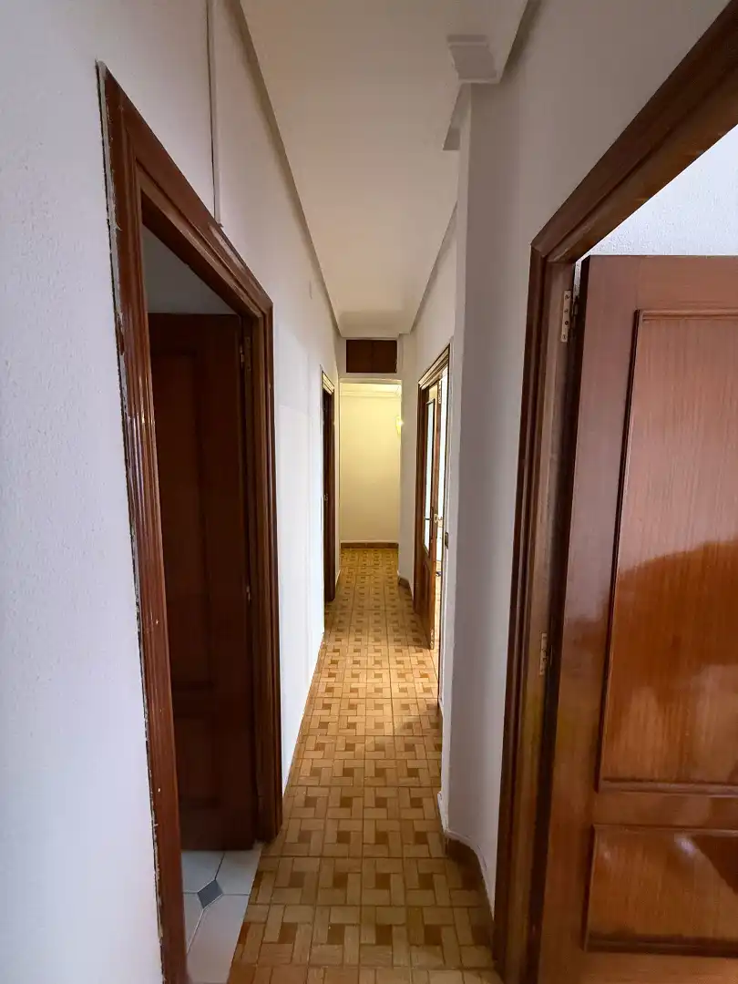 Flat for rent in Madrid  with Air Conditioner, Heating and Washing machine