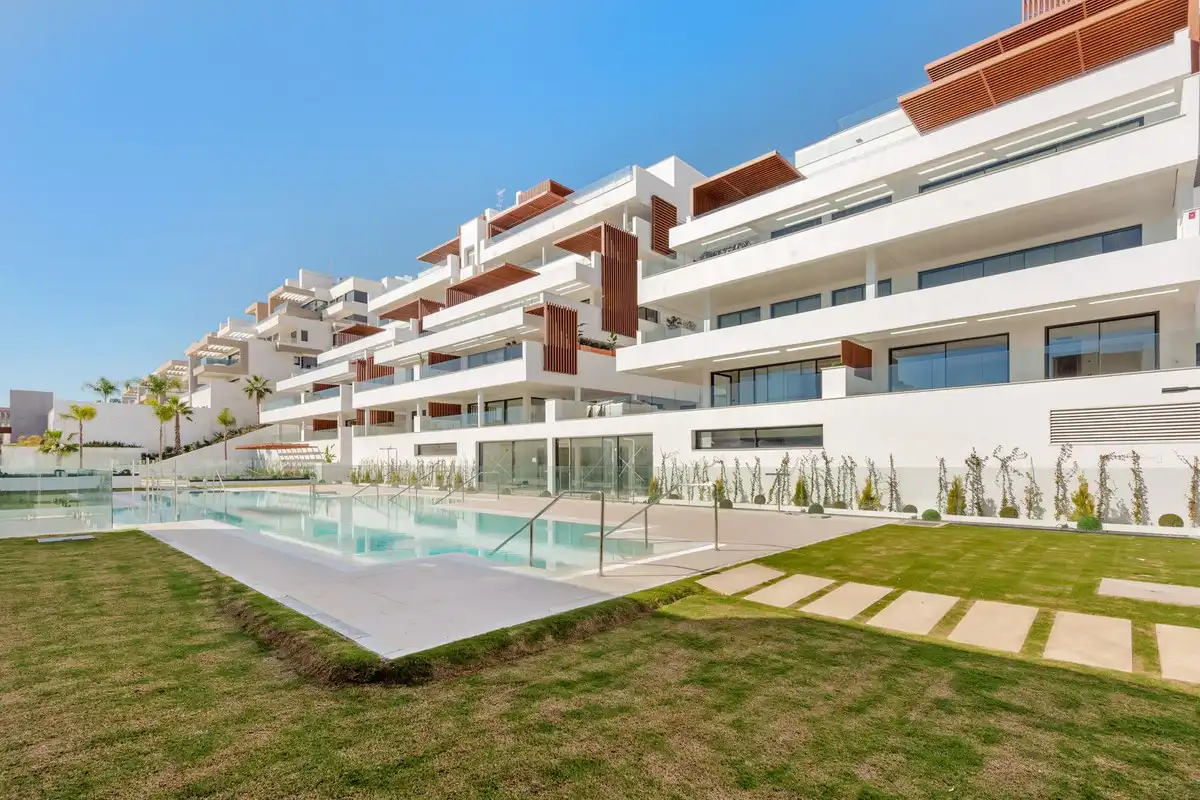 Apartament amb piscina en venda a Estepona Pueblo, imagen 5