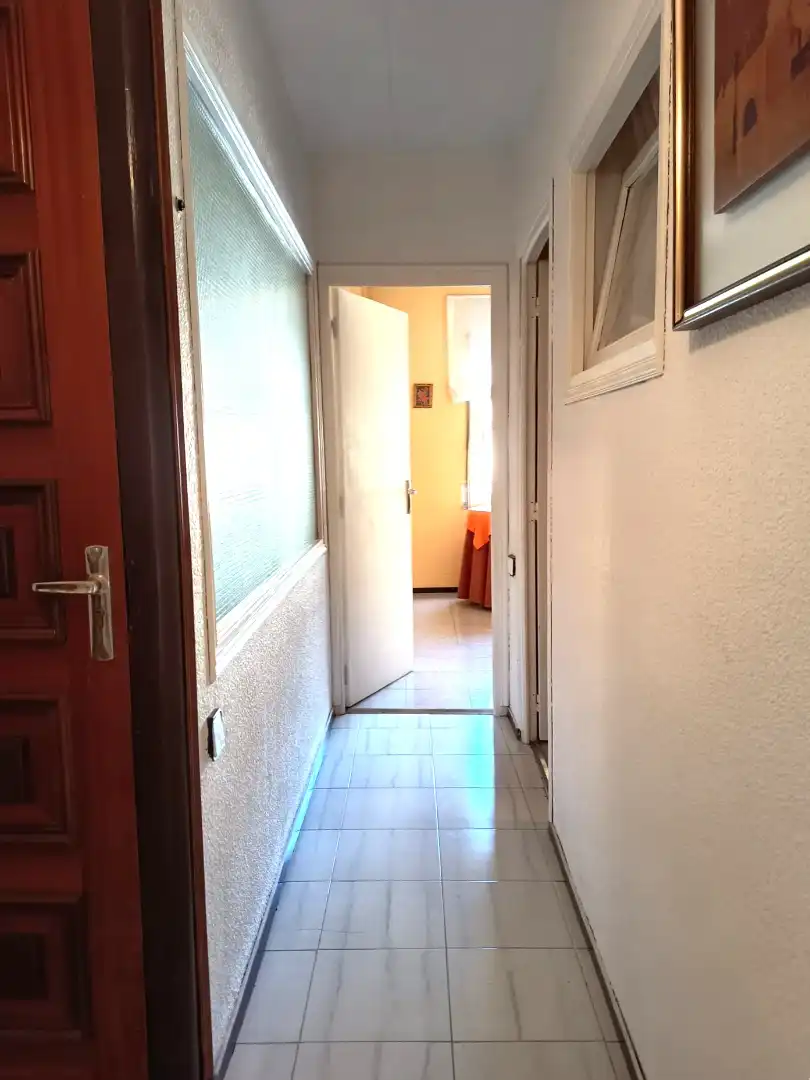 Piso en venta en Terrassa con Aire acondicionado, Calefacción y Terraza