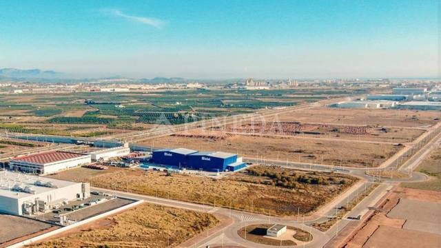 Terreno industrial en Venta en Avenida DE LA MAR en Playa Puerto de Sagunto